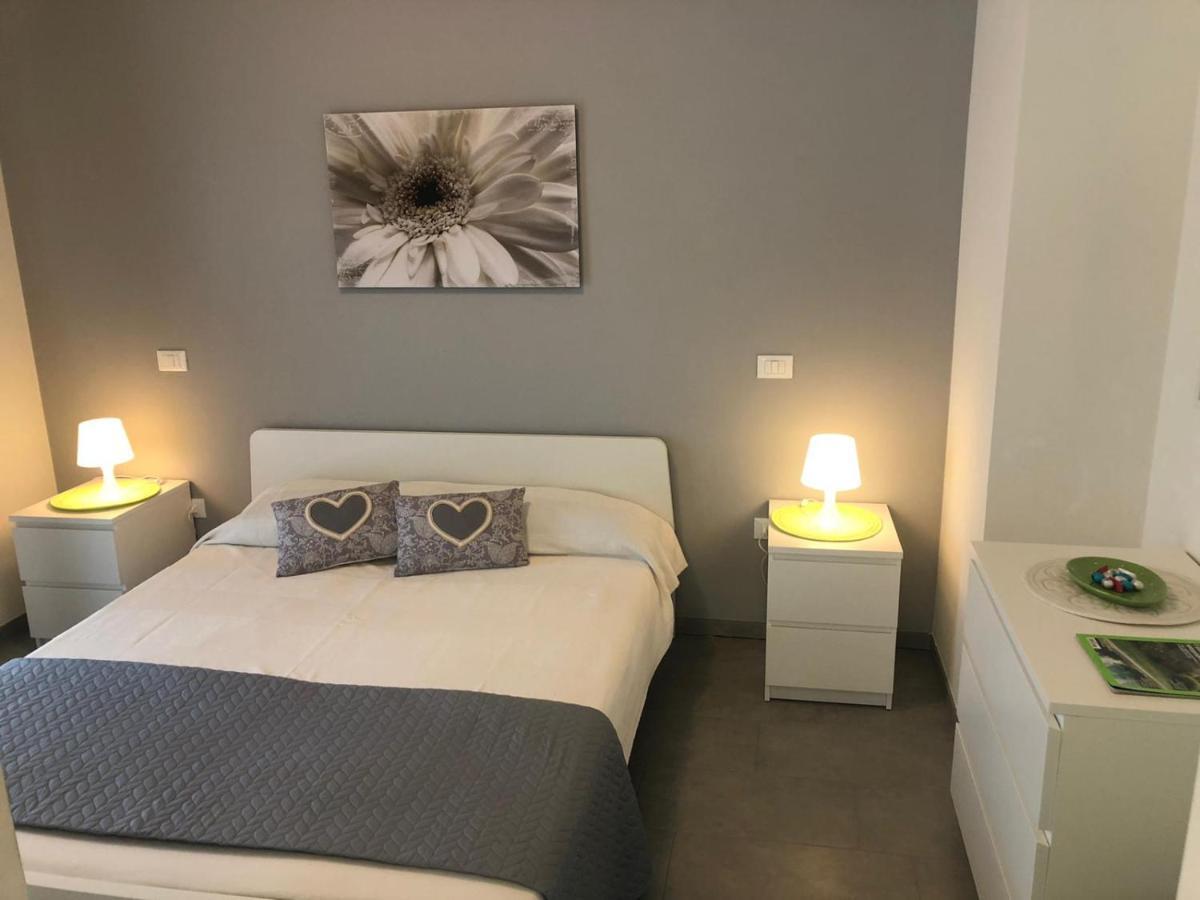 Smartsuite สเตรซา ภายนอก รูปภาพ